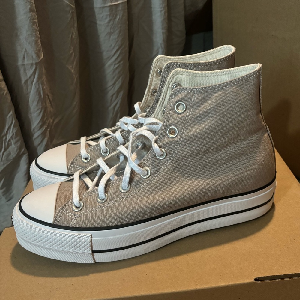New CONVERSE Chuck Taylor All Star Lift Platform Womens High Top Shoes